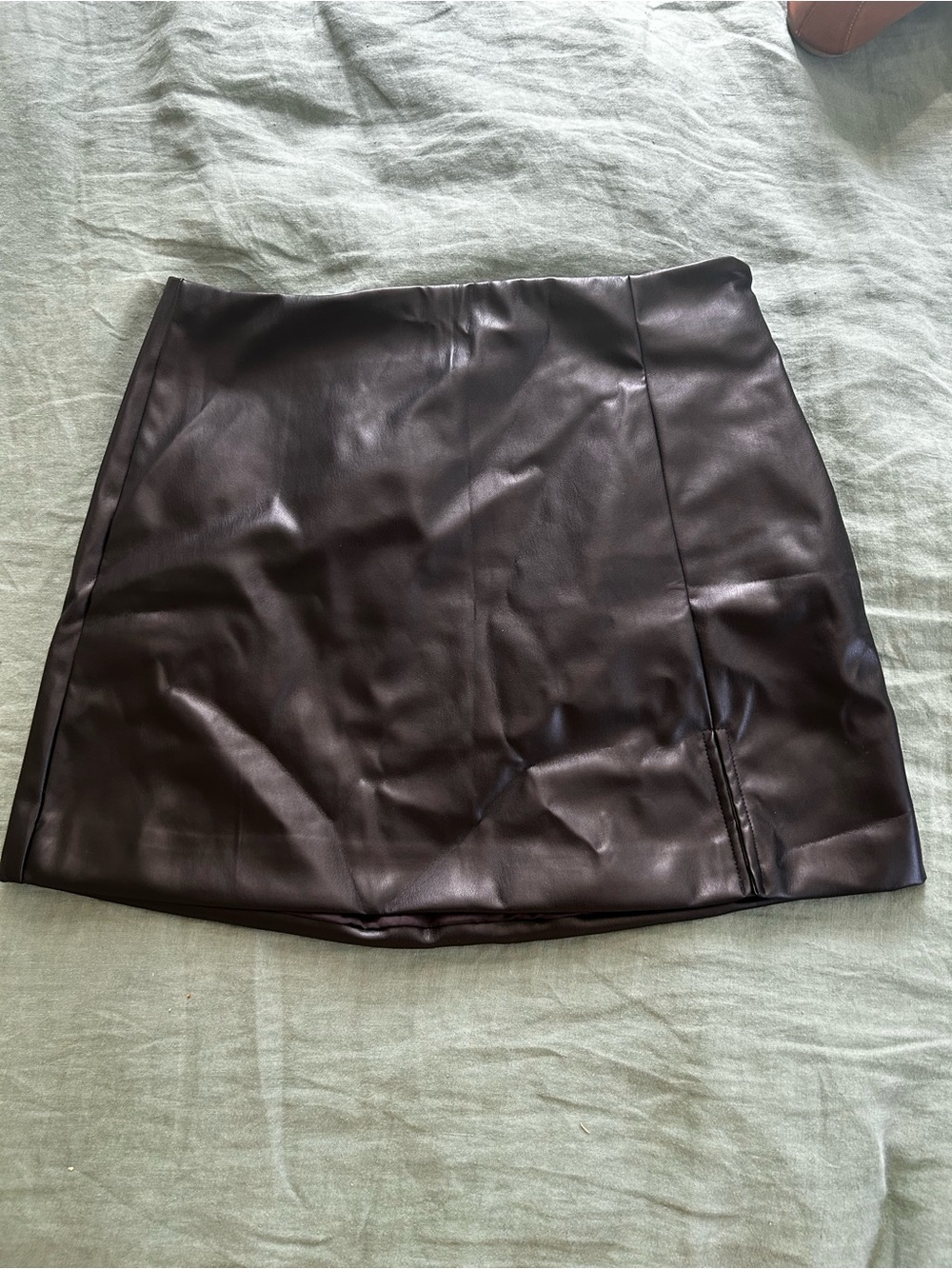 GAP Faux Leather Mini Skirt in Black